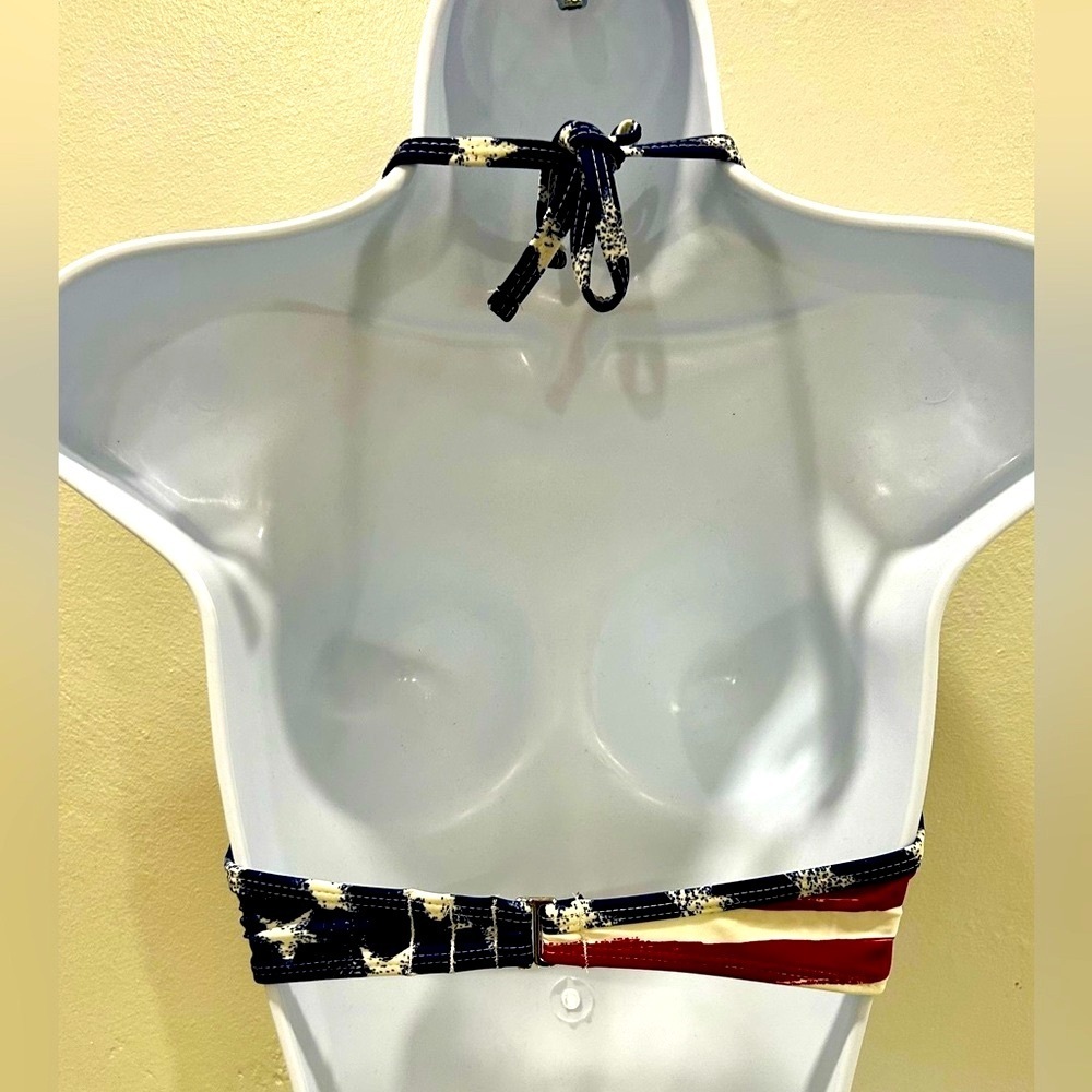 Xhilaration USA Flag Push-Up Halter Bikini Top Stars & Stripes Medium - Picture 3 of 6